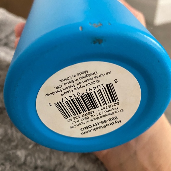 Hydro flask - Picture 2 of 3